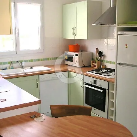 Maison 4 Pers Avec Jardin Prive Et Parking, Proche - - Fr-1-357-6