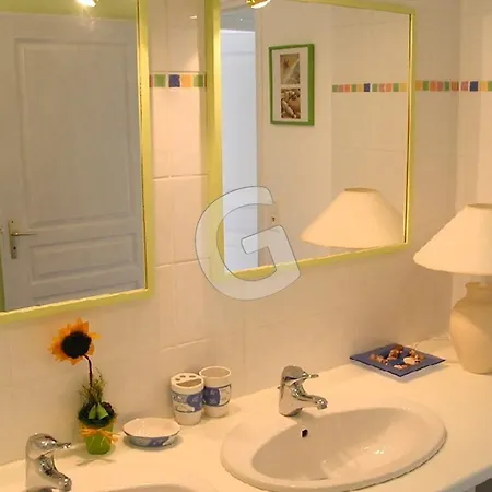 Maison 4 Pers Avec Jardin Prive Et Parking, Proche - - Fr-1-357-6 Angles (Vendee)