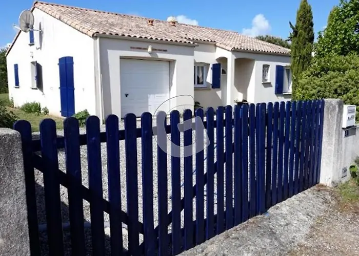 Prázdninový dům Maison 4 Pers Avec Jardin Prive Et Parking, Proche - - Fr-1-357-6 *