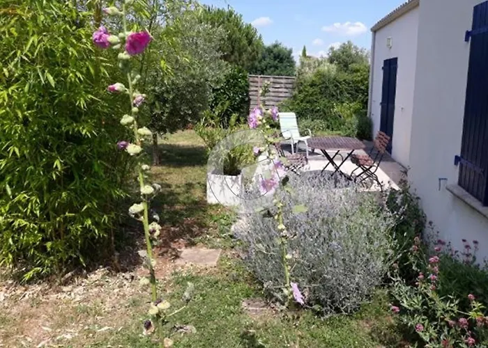 Maison 4 Pers Avec Jardin Prive Et Parking, Proche - - Fr-1-357-6 Prázdninový dům